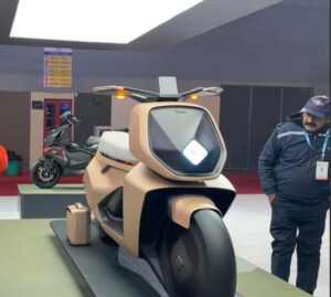 नई TVS ELECTRIC स्कूटर दिवाली 2025 के आसपास LAUNCH होगी